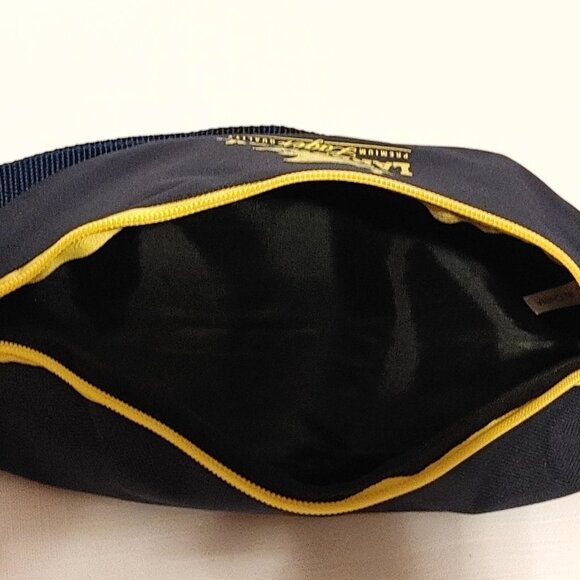 FUN LandShark Lager Fanny Pack Belt Bag Brand New - Picture 3 of 7